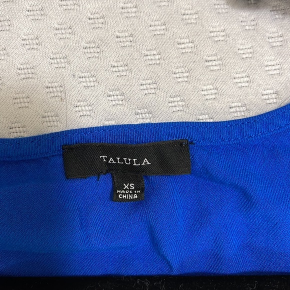 Aritzia Blue dress with pockets - Picture 3 of 3